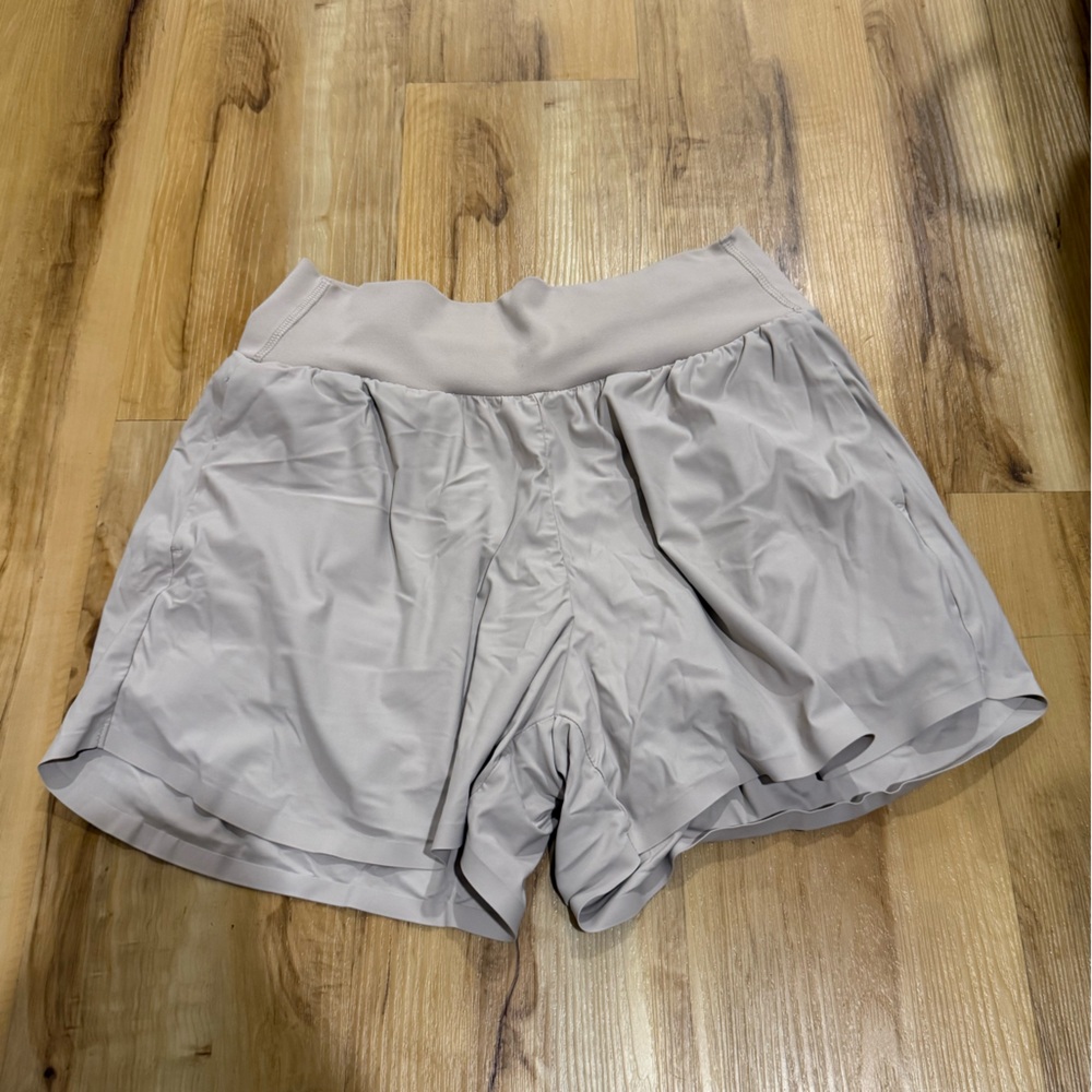 Uniqlo Women’s airism shorts